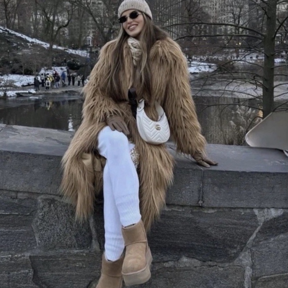 🆕 Zara Studio Faux Fur Maxi Coat – Camel Brown l Statement Coat – NWT - Picture 3 of 15